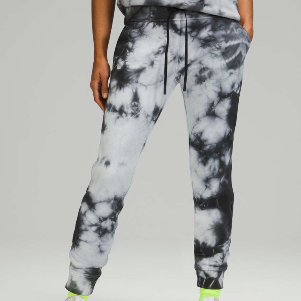Lululemon Warm Down Jogger